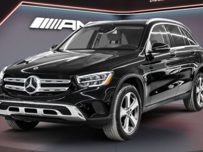 【九十脉推荐】一手车主、无事故、低里程、高性价比！2020 Mercedes-Benz GLC300，Premium Package 售价：$35,888（低于市场平均交易价格：15%）