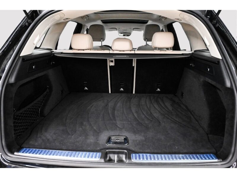 【九十脉推荐】一手车主、无事故、低里程、高性价比!2020 Mercedes-Benz GLC300,Premium Package 售价:$35,888(低于市场平均交易价格:15%)