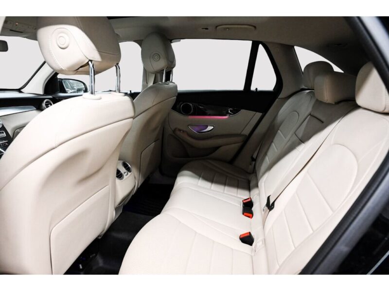 【九十脉推荐】一手车主、无事故、低里程、高性价比!2020 Mercedes-Benz GLC300,Premium Package 售价:$35,888(低于市场平均交易价格:15%)
