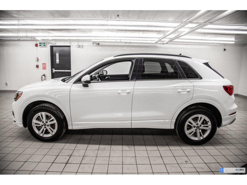 【九十脉推荐】无事故、极佳车况!2022 Audi Q3 Komfort (全景天窗),售价:$ 28,995(低于市场平均交易价格:9%)