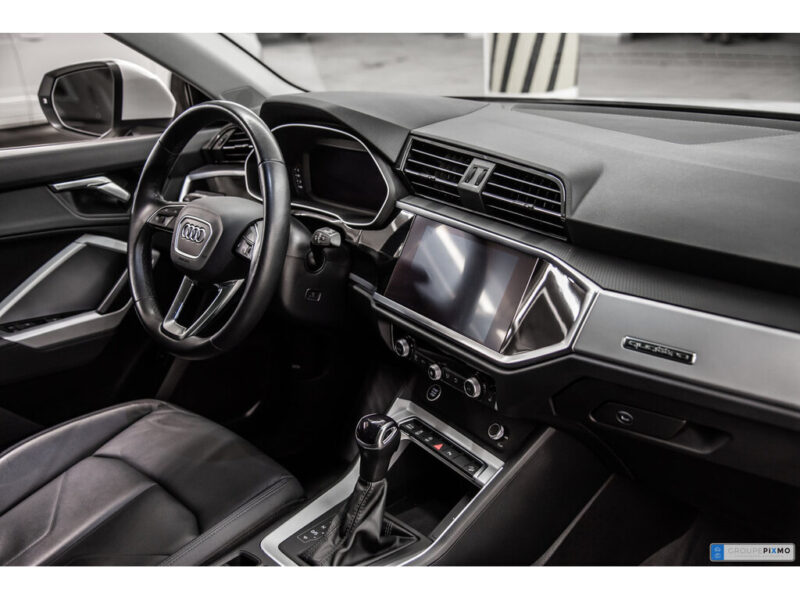 【九十脉推荐】无事故、极佳车况!2022 Audi Q3 Komfort (全景天窗),售价:$ 28,995(低于市场平均交易价格:9%)