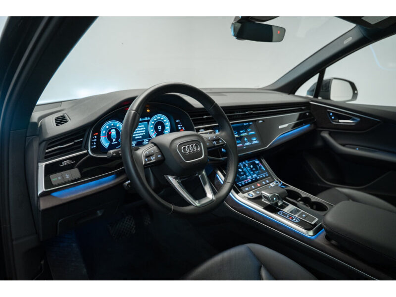【九十脉推荐】一手车主, 无事故, 高性价比!2021 Audi Q7 Progressive, 售价:$42,995(低于市场平均交易价格:13%)