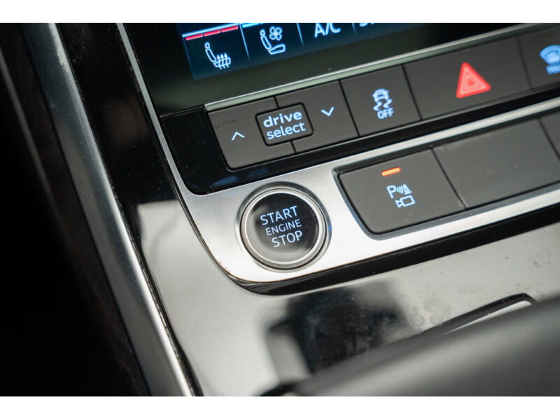 【九十脉推荐】一手车主, 无事故, 高性价比!2021 Audi Q7 Progressive, 售价:$42,995(低于市场平均交易价格:13%)
