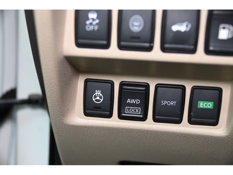 【九十脉推荐】低价格, 无事故!2018 Nissan Rogue SL(高配) AWD,售价:$18,595(低于市场平均交易价格:10%)