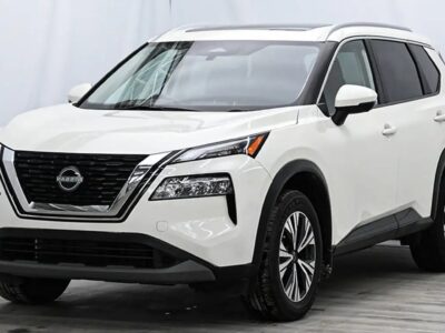 【九十脉推荐】一手车主、无事故、低里程、极佳车况、高性价比！2022 Nissan Rogue SV AWD（四驱），售价：$ 25,495（低于市场平均交易价格：18%）