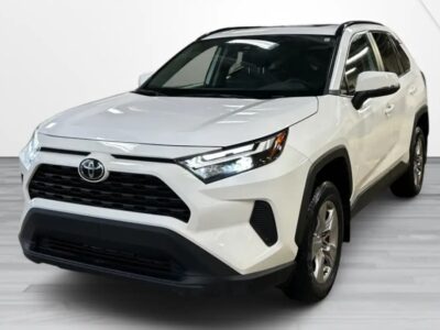 【九十脉推荐】一手车主, 无事故,低里程, 极佳车况！2023 Toyota RAV4 AWD XLE（四驱 中配），售价：$35,995（低于市场平均交易价格：12%）