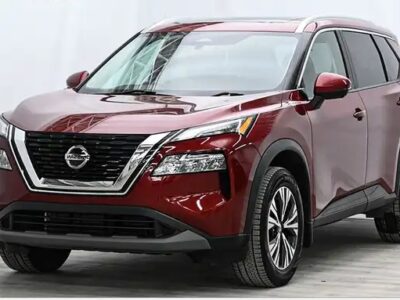 【九十脉推荐】一手车主、无事故、极佳车况！2021 Nissan Rogue SV（中高配） AWD，40,336 km，售价：$24,995（低于市场平均交易价格：15%）