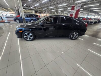 【九十脉推荐】一手车主、无事故、高性价比！2021 Honda Civic LX，售价：$20,995（低于市场平均交易价格：14%）