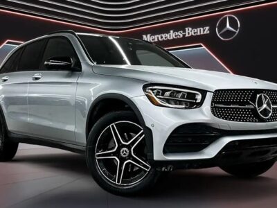【九十脉推荐】一手车主、无事故、极高性价比！2022 Mercedes-Benz GLC300，Premium plus Package 售价：$37,888（低于市场平均交易价格：19%）