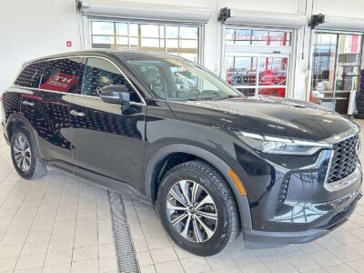 【九十脉推荐】一手车主、无事故、极高性价比！2023 Infiniti QX60 PURE 四驱，售价：$36,989