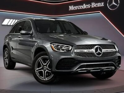 【九十脉推荐】一手车主、无事故、极高性价比！2022 Mercedes-Benz GLC 300 4MATIC，Premium & Sport Package，售价：$37,998